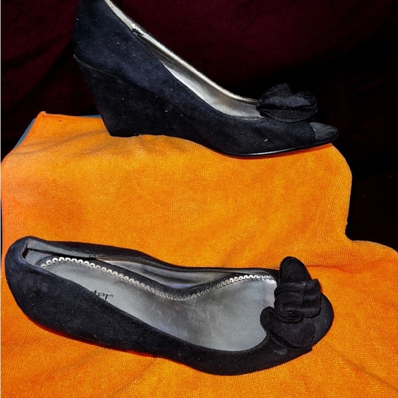 Dress shoes with a bow - Picture 4 of 5